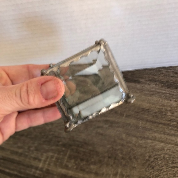 Vtg Beveled Glass Box with Mirrored Bottom - Picture 3 of 9
